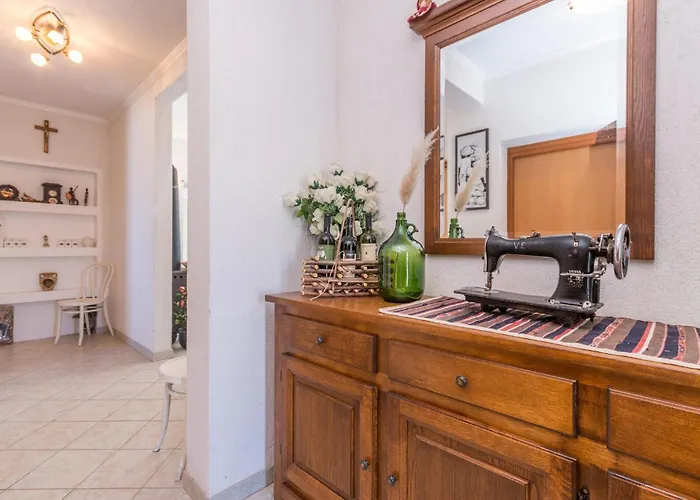 Cozy In With Kitchen *